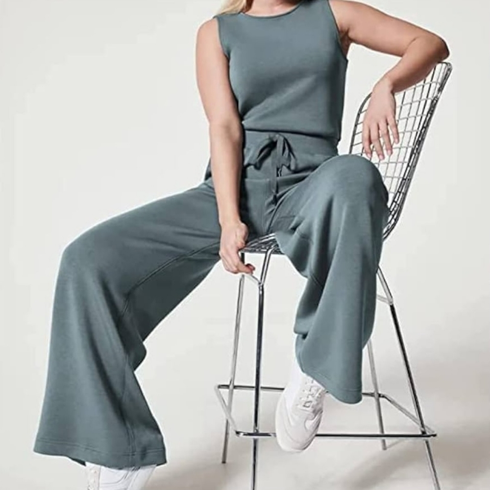 Spanks Air Essentials Jumpsuit Olive Green Size Medium Petite NWOT